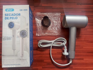 SECADOR DE CABELLO PRO